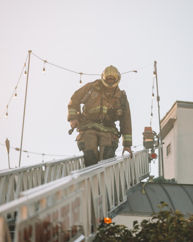 fireman training, climbing down the ladder
